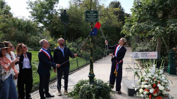 l’inauguration de l’allée Ariel, Kfir et Shiri Bibas.